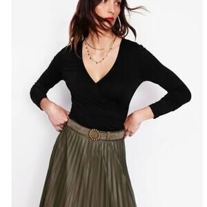 Boden womens long sleeve black faux wrap top size 4